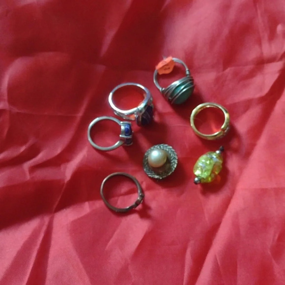 Ring Lot - Picture 1 of 3